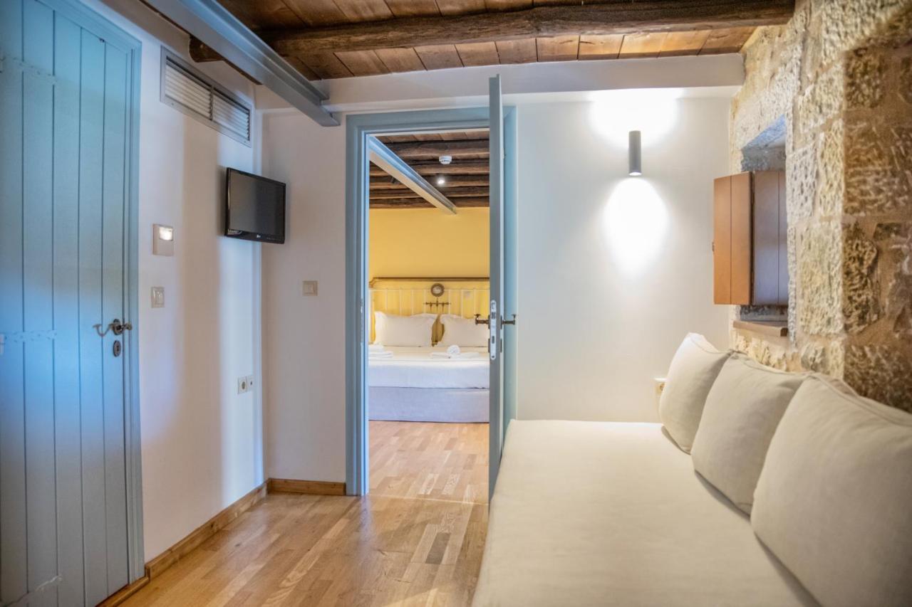 Trapela Areopolis, Boutique Hotel Экстерьер фото