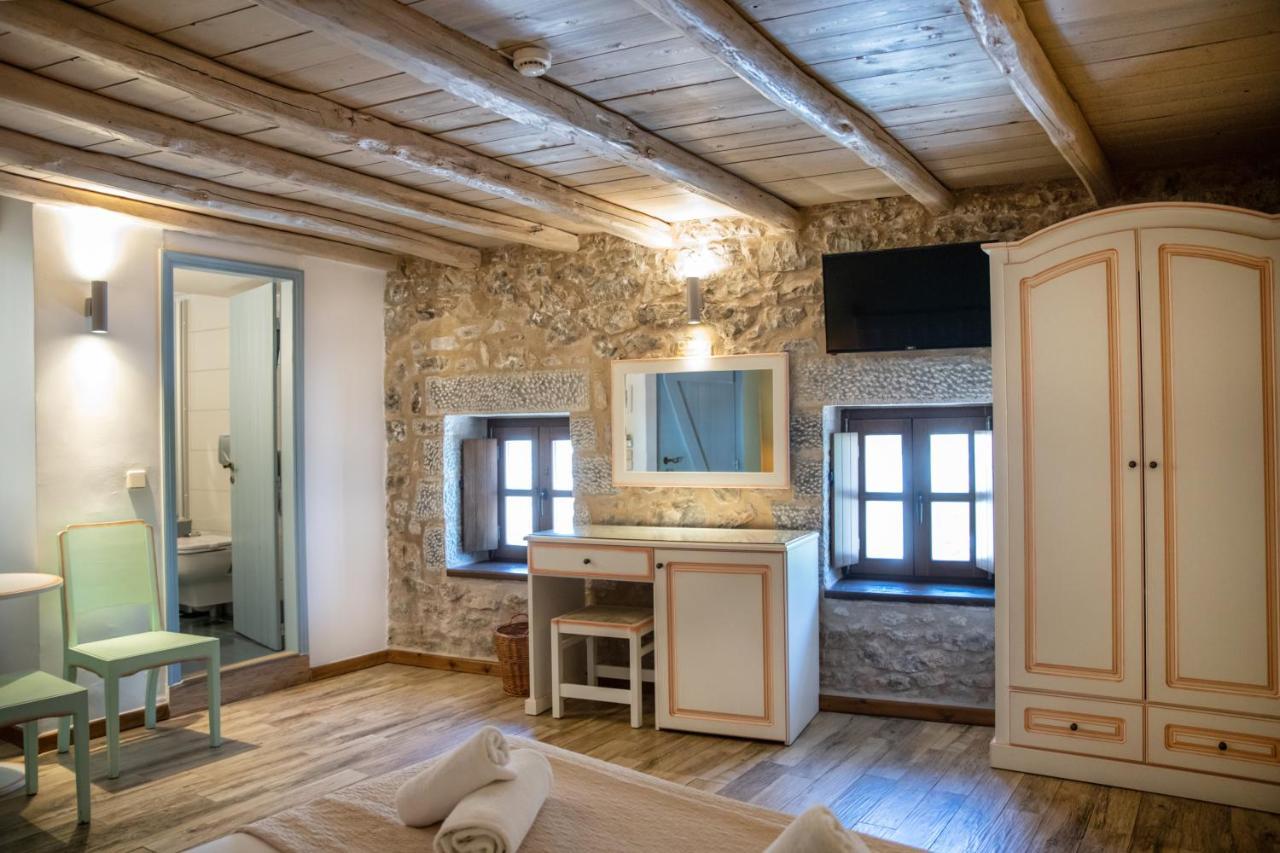 Trapela Areopolis, Boutique Hotel Экстерьер фото