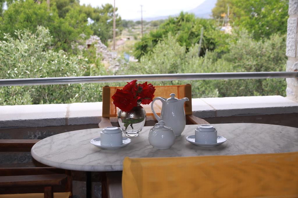 Trapela Areopolis, Boutique Hotel Экстерьер фото