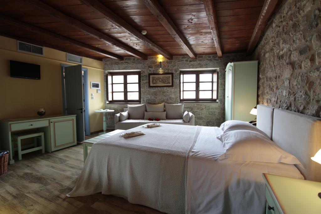 Trapela Areopolis, Boutique Hotel Экстерьер фото